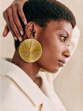 Sezane Diego Gold Yellow Round Disc Earrings (NWT!)